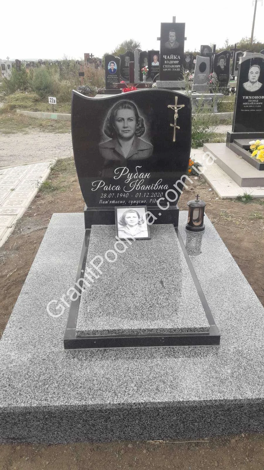 Подвійний пам'ятник з граніту - Кам'янець-Подільський | GranitPodillya